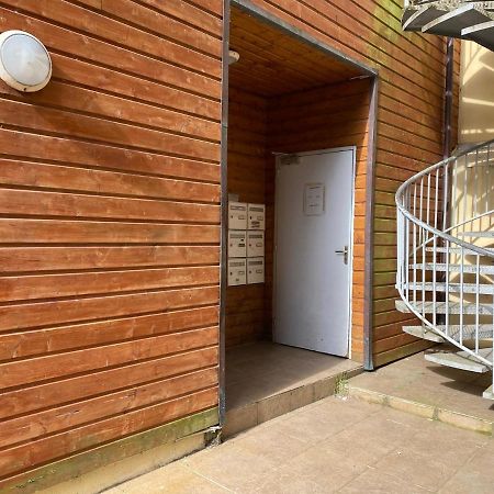 Le Ptit Vert - Wifi - Confort - Entree Autonome - Entre Gare Et Centre Quimper Luaran gambar